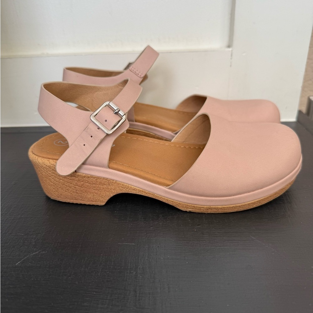 Girls Art Class Clog Sandal Size 2 Little Girls Blush Pink Tone - Picture 3 of 8